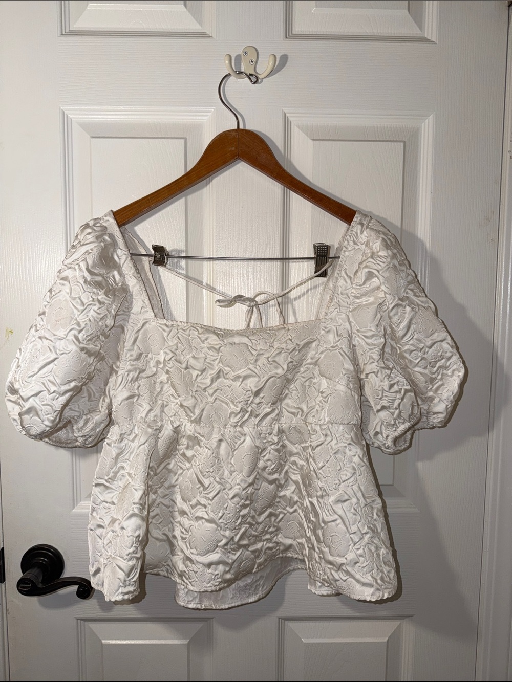 White Textured Puff-Sleeve Peplum Top - Women